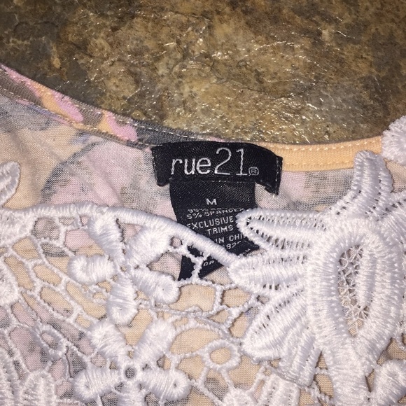 orangish shirt with open front - Picture 3 of 3